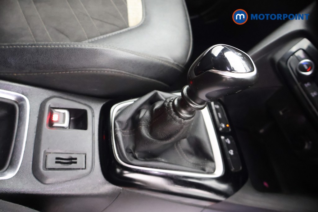 Vauxhall Corsa Ultimate Manual Petrol Hatchback - Stock Number (1648772) - 6th supplementary image