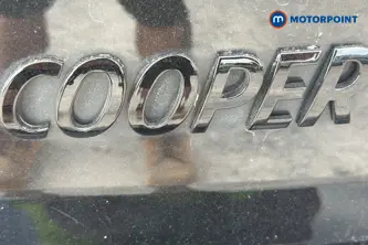 Mini Hatchback Cooper Exclusive Automatic Petrol Hatchback - Stock Number (1648777) - 993rd supplementary image