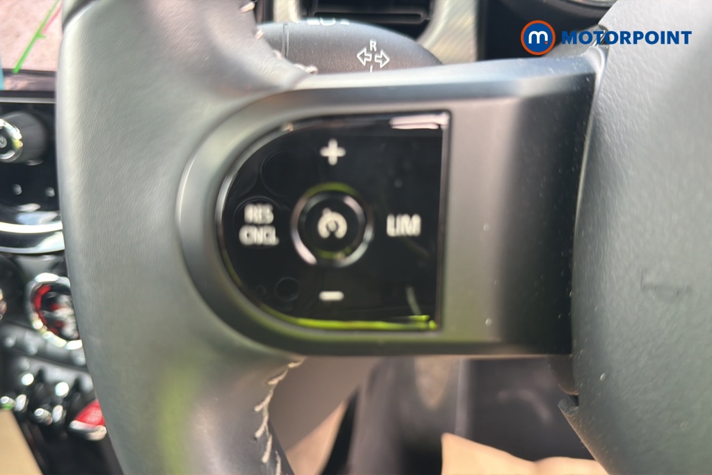Mini Hatchback Cooper Exclusive Automatic Petrol Hatchback - Stock Number (1648777) - 4th supplementary image
