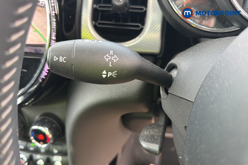Mini Hatchback Cooper Exclusive Automatic Petrol Hatchback - Stock Number (1648777) - 5th supplementary image