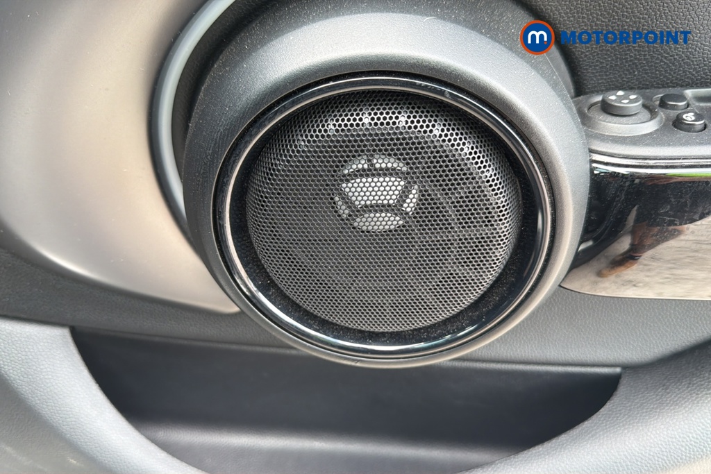 Mini Hatchback Cooper Exclusive Automatic Petrol Hatchback - Stock Number (1648777) - 21st supplementary image