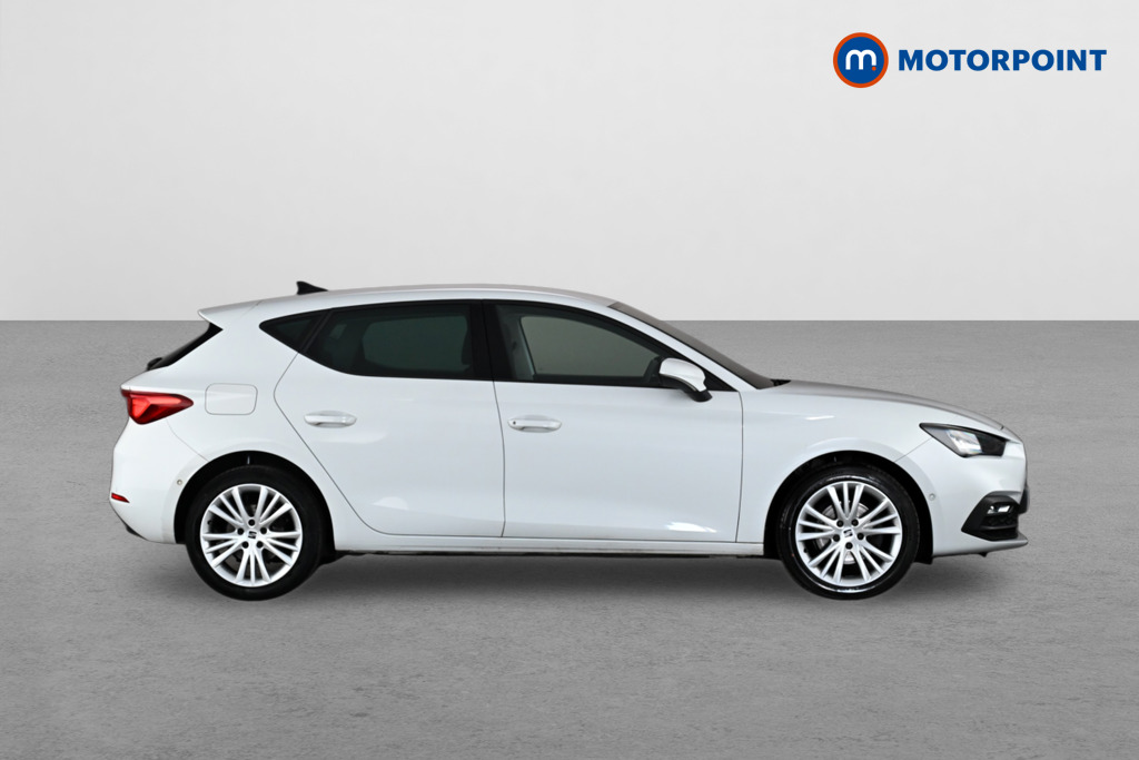 Seat Leon Se Dynamic Manual Petrol Hatchback - Stock Number (1648959) - Drivers side