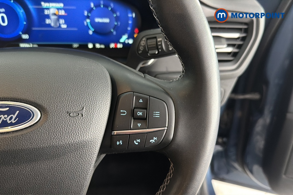 Ford Focus Active X Vignale Edition Manual Petrol Estate - Stock Number (1649275) - 3rd supplementary image