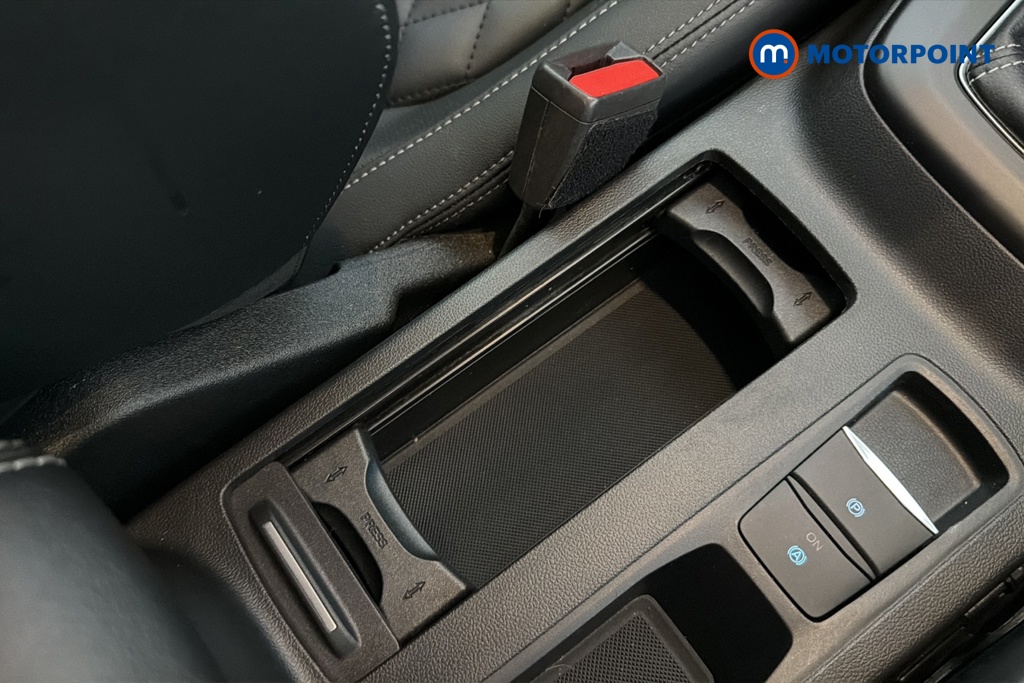Ford Focus Active X Vignale Edition Manual Petrol Estate - Stock Number (1649275) - 16th supplementary image