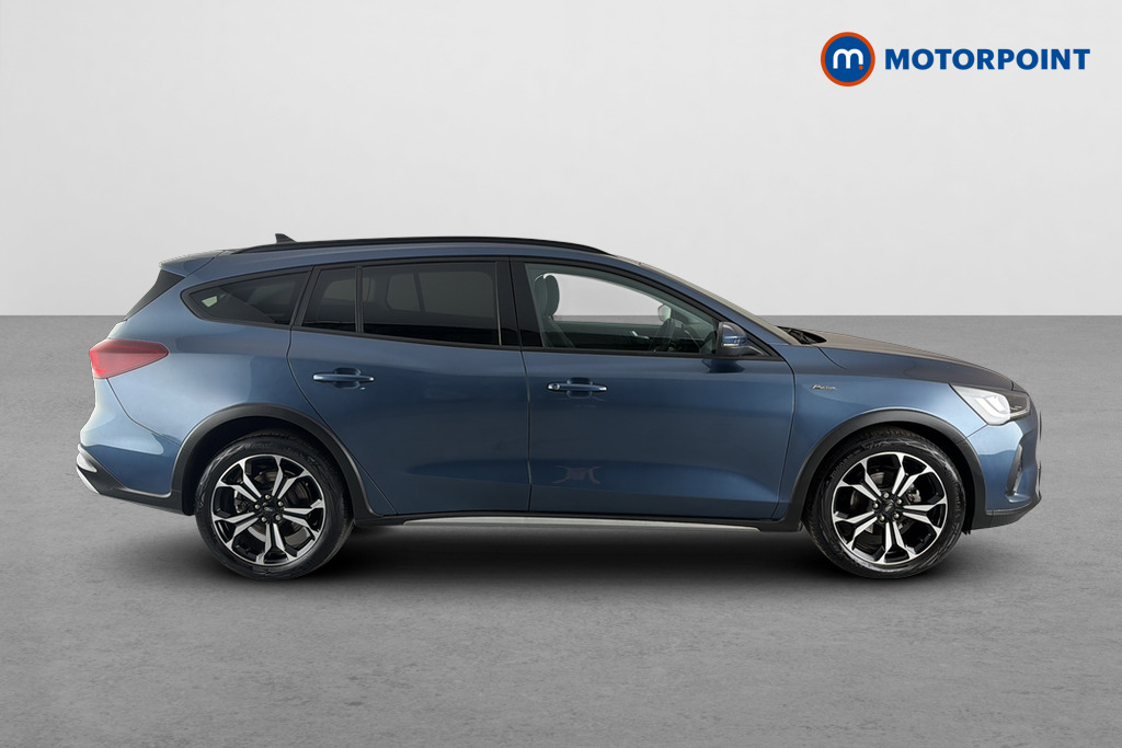 Ford Focus Active X Vignale Edition Manual Petrol Estate - Stock Number (1649275) - Passenger side