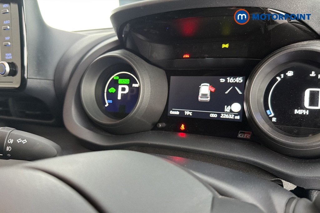 Toyota Yaris Gr Sport Automatic Petrol-Electric Hybrid Hatchback - Stock Number (1649651) - 7th supplementary image