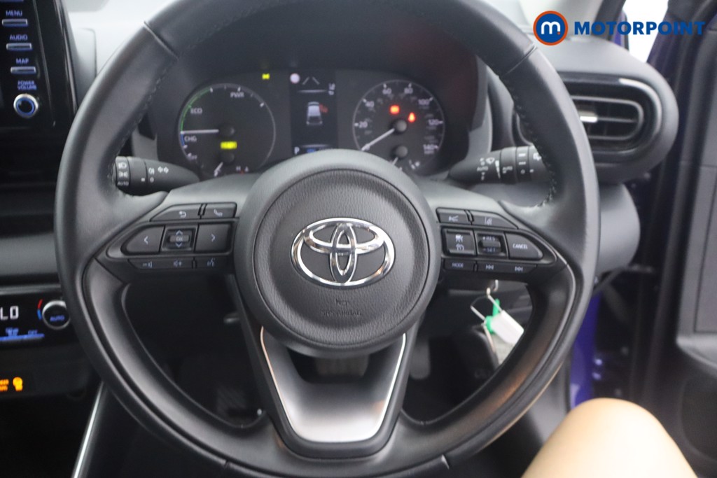Toyota Yaris Icon Automatic Petrol-Electric Hybrid Hatchback - Stock Number (1649941) - 5th supplementary image