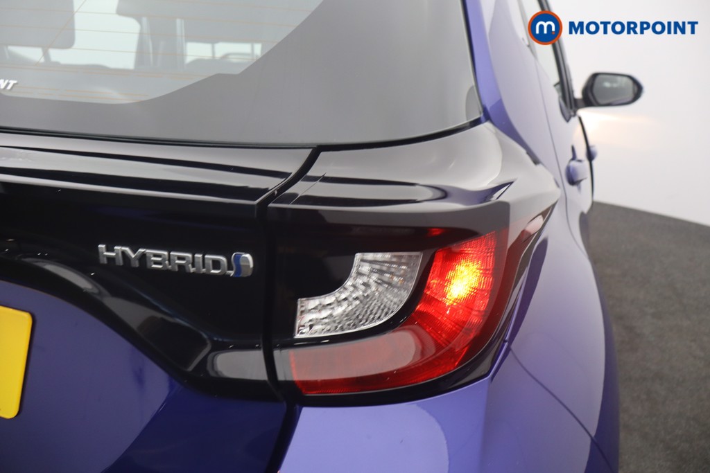 Toyota Yaris Icon Automatic Petrol-Electric Hybrid Hatchback - Stock Number (1649941) - 12th supplementary image