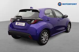 Toyota Yaris Icon Automatic Petrol-Electric Hybrid Hatchback - Stock Number (1649941) - Drivers side rear corner