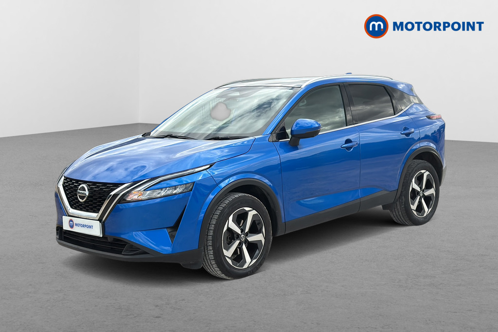 Nissan Qashqai N-Connecta Automatic Petrol SUV - Stock Number (1651677) - Passenger side front corner