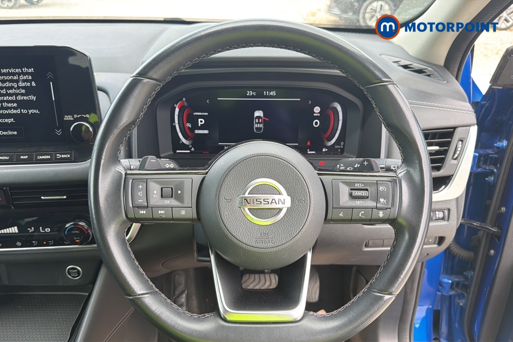Nissan Qashqai N-Connecta Automatic Petrol SUV - Stock Number (1651677) - 2nd supplementary image