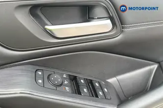 Nissan Qashqai N-Connecta Automatic Petrol SUV - Stock Number (1651677) - 10th supplementary image