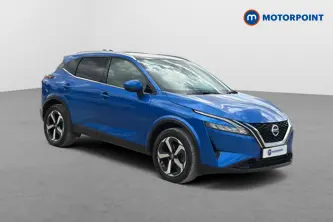 Nissan Qashqai N-Connecta Automatic Petrol SUV - Stock Number (1651677) - Drivers side front corner