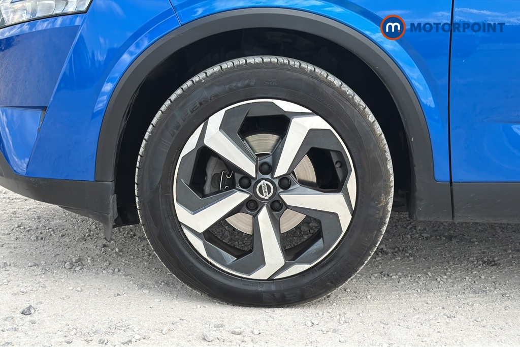Nissan Qashqai N-Connecta Automatic Petrol SUV - Stock Number (1651677) - 44th supplementary image