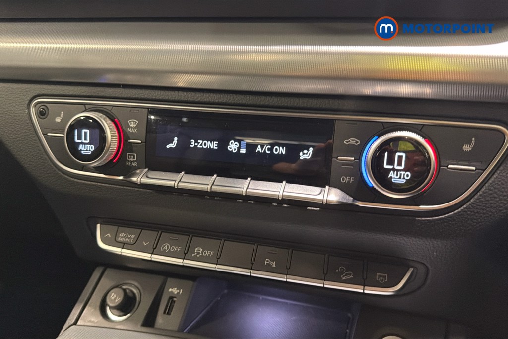 Audi Q5 Sport Automatic Petrol SUV - Stock Number (1652630) - 12th supplementary image