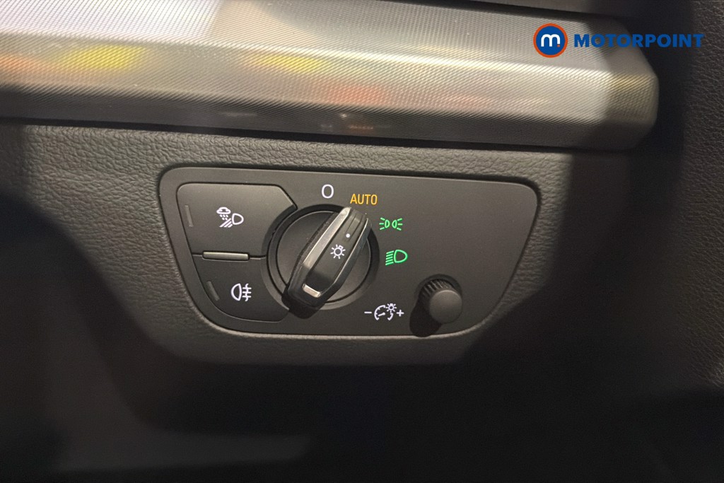 Audi Q5 Sport Automatic Petrol SUV - Stock Number (1652630) - 18th supplementary image