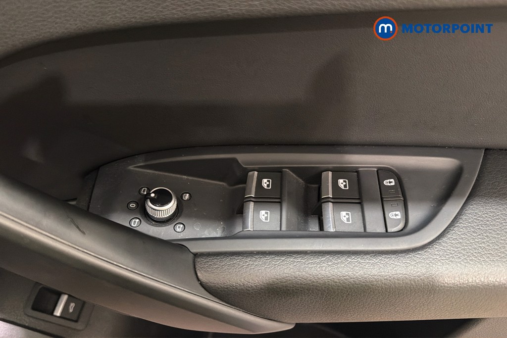 Audi Q5 Sport Automatic Petrol SUV - Stock Number (1652630) - 20th supplementary image