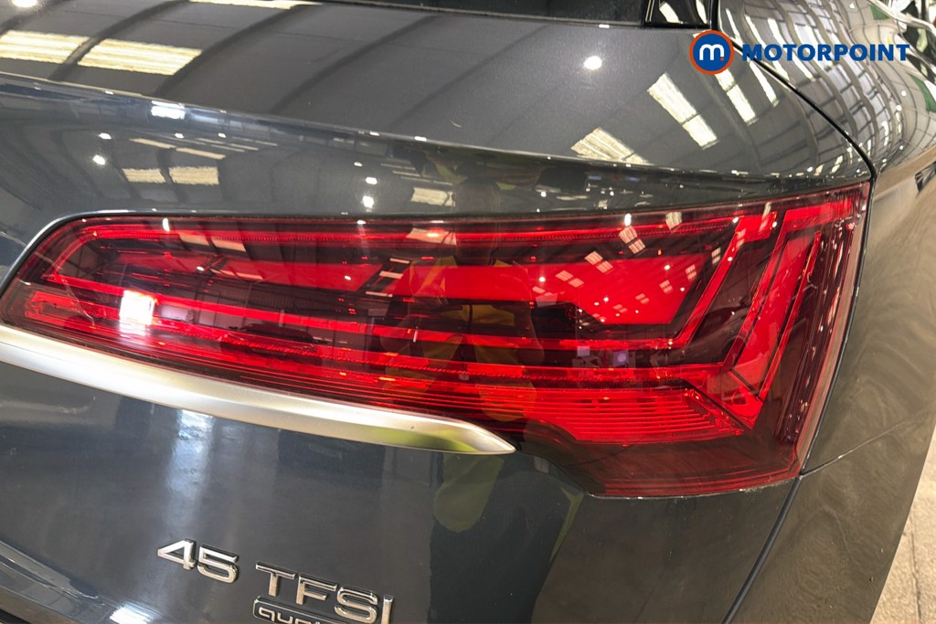 Audi Q5 Sport Automatic Petrol SUV - Stock Number (1652630) - 38th supplementary image