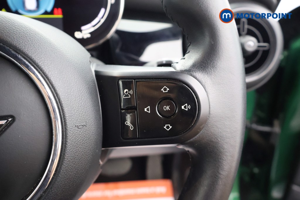 Mini Hatchback Cooper S Level 2 Automatic Electric Hatchback - Stock Number (1652974) - 4th supplementary image