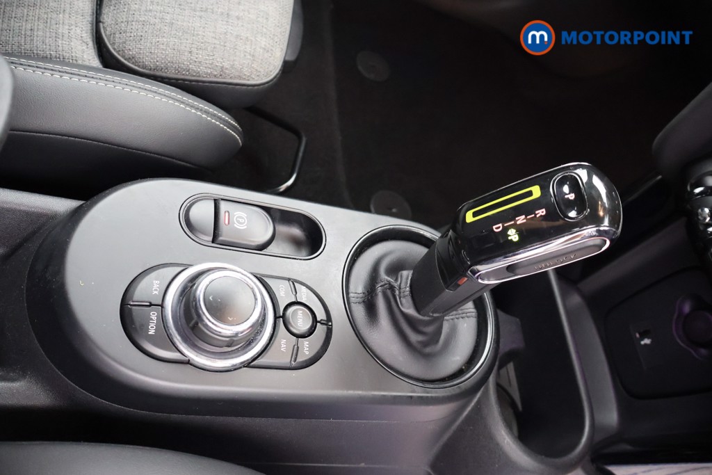 Mini Hatchback Cooper S Level 2 Automatic Electric Hatchback - Stock Number (1652974) - 7th supplementary image