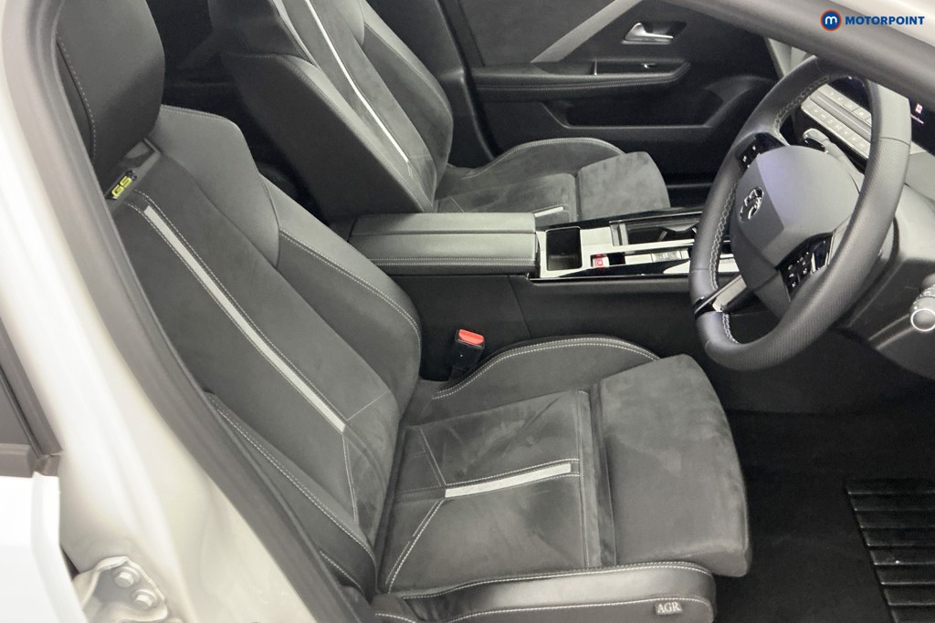 Vauxhall Astra GSE Automatic Petrol Plug-In Hybrid Hatchback - Stock Number (1653389) - 5th supplementary image