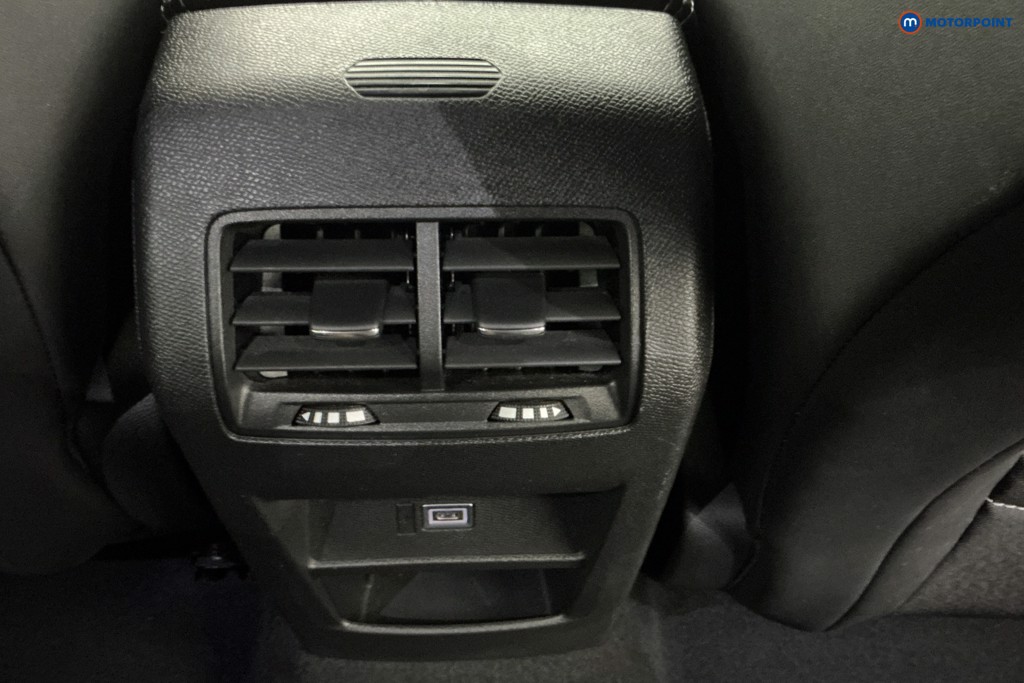 Vauxhall Astra GSE Automatic Petrol Plug-In Hybrid Hatchback - Stock Number (1653389) - 10th supplementary image