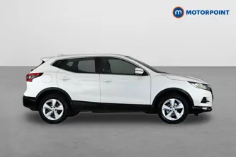 Nissan Qashqai Acenta Premium Manual Diesel SUV - Stock Number (1653531) - Drivers side