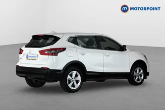 Nissan Qashqai Acenta Premium Manual Diesel SUV - Stock Number (1653531) - Drivers side rear corner