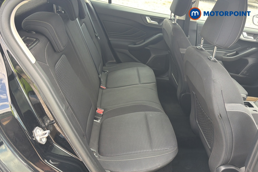 Ford Focus Zetec Manual Petrol Hatchback - Stock Number (1653609) - 25th supplementary image