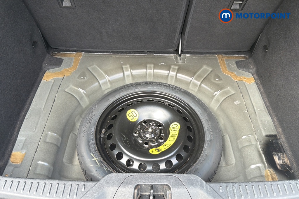 Ford Focus Zetec Manual Petrol Hatchback - Stock Number (1653609) - 33rd supplementary image