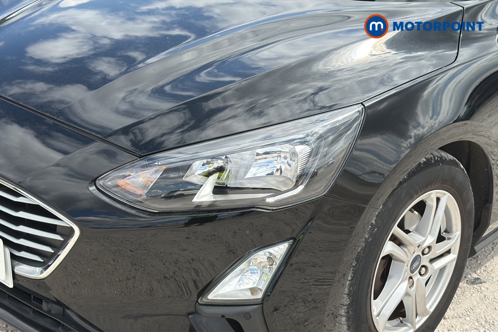 Ford Focus Zetec Manual Petrol Hatchback - Stock Number (1653609) - 42nd supplementary image