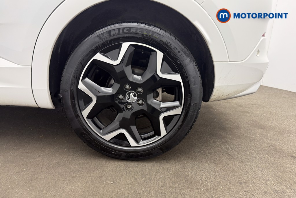 Vauxhall Grandland Ultimate Manual Petrol SUV - Stock Number (1653955) - 7th supplementary image