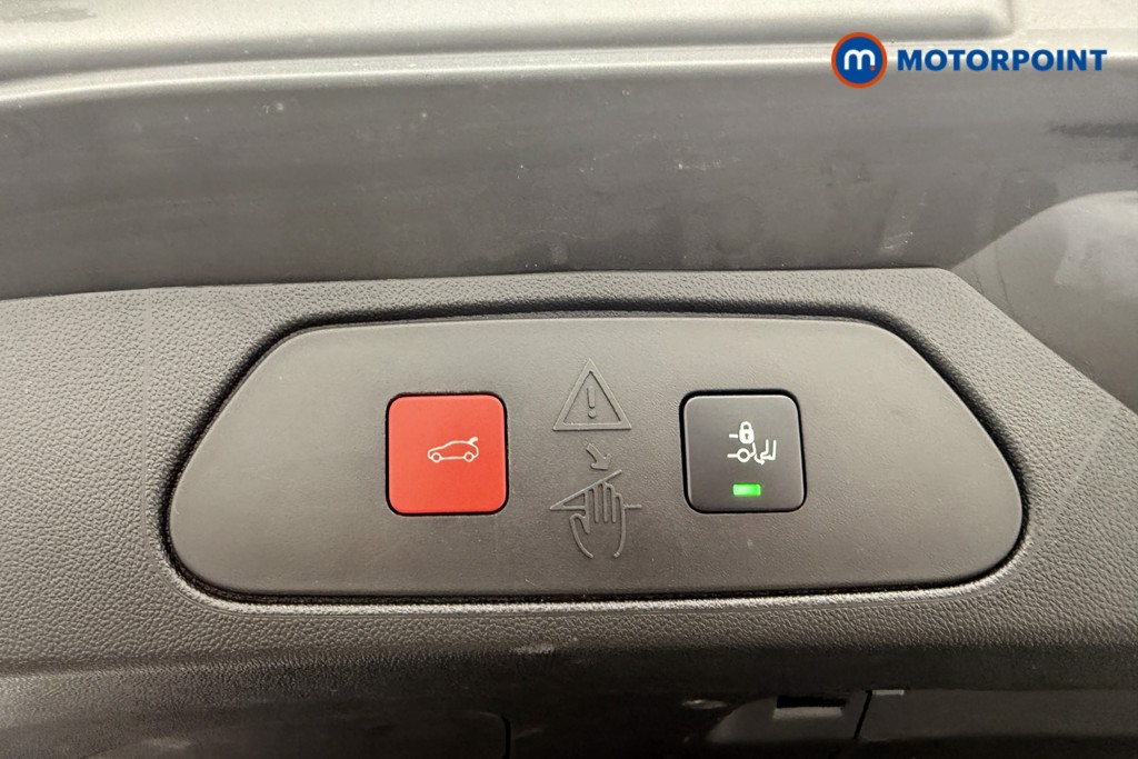 Vauxhall Grandland Ultimate Manual Petrol SUV - Stock Number (1653955) - 12th supplementary image