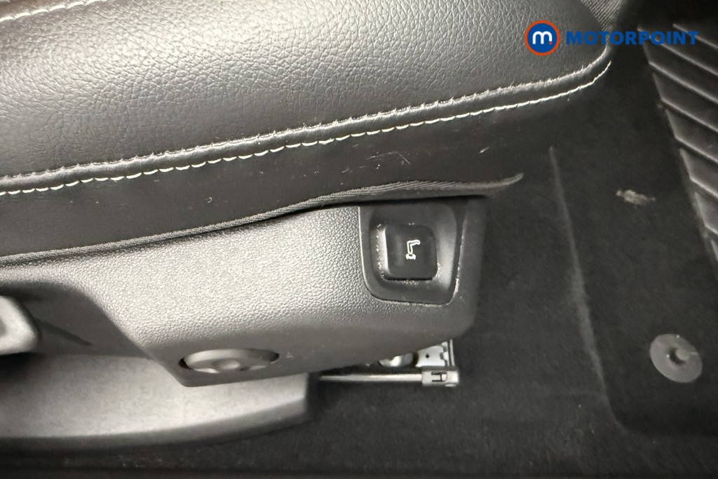 Vauxhall Grandland Ultimate Manual Petrol SUV - Stock Number (1653955) - 25th supplementary image