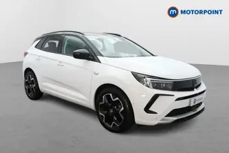 Vauxhall Grandland Ultimate Manual Petrol SUV - Stock Number (1653955) - Drivers side front corner