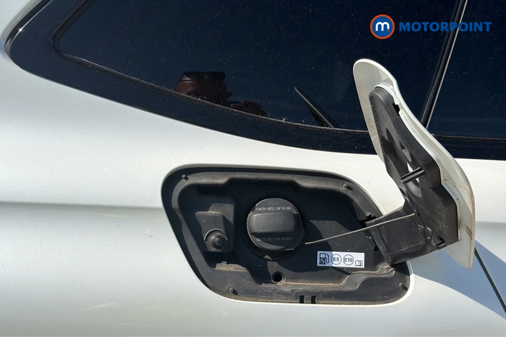 Peugeot 508 GT Automatic Petrol Plug-In Hybrid Estate - Stock Number (1654066) - 41st supplementary image