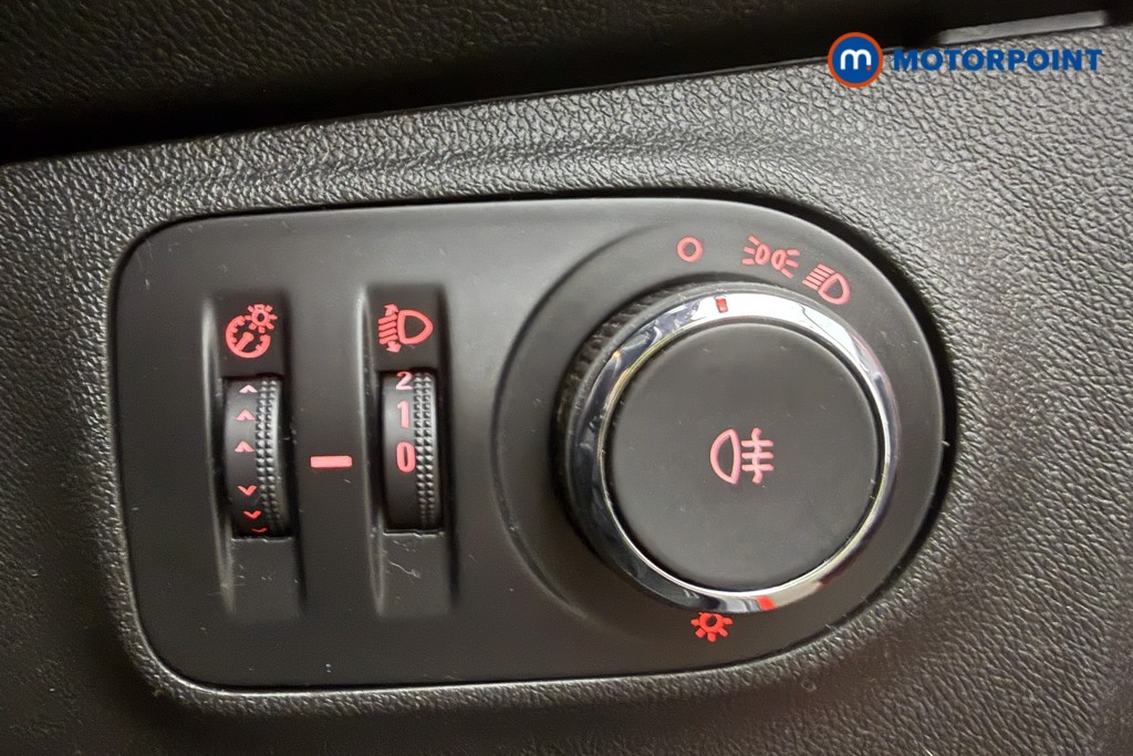 Vauxhall Corsa Active Manual Petrol Hatchback - Stock Number (1655185) - 14th supplementary image
