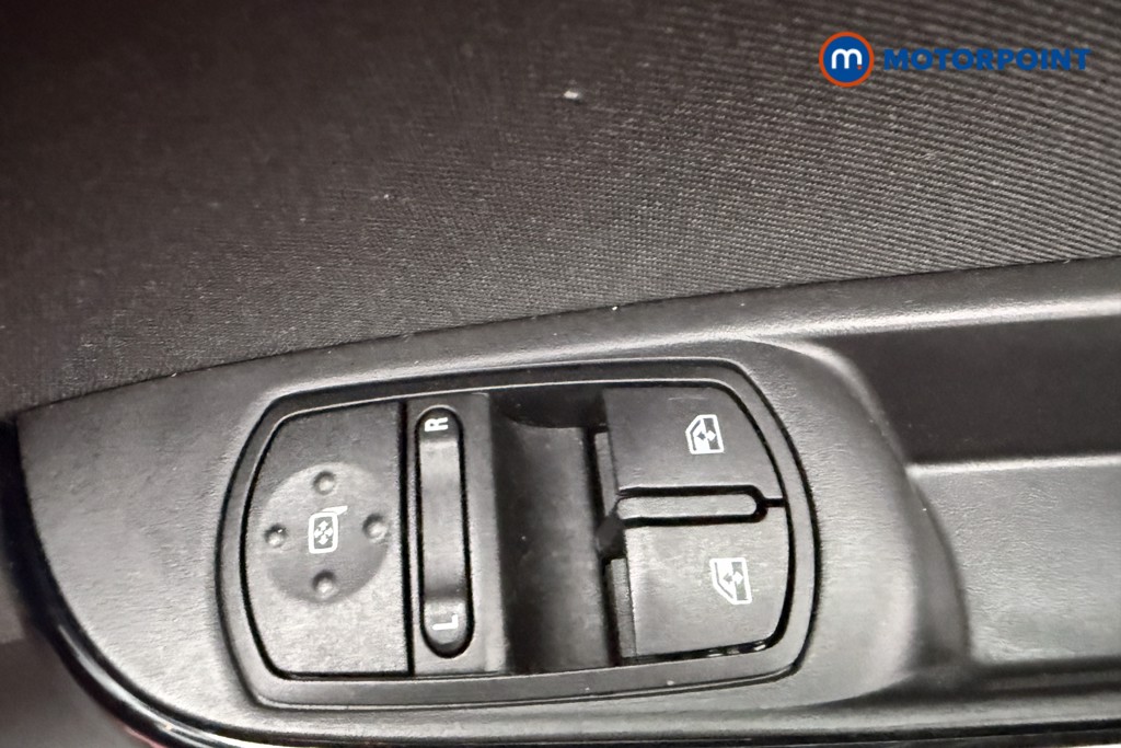 Vauxhall Corsa Active Manual Petrol Hatchback - Stock Number (1655185) - 16th supplementary image