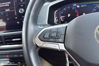 Volkswagen T-Roc Style Automatic Petrol SUV - Stock Number (1656018) - 4th supplementary image