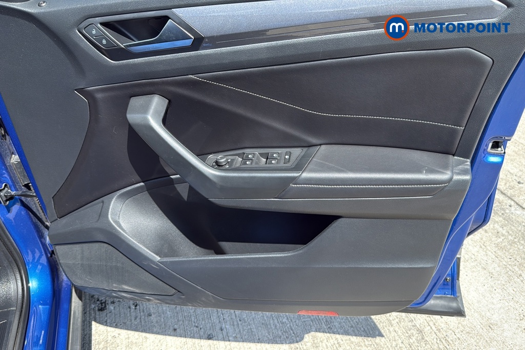 Volkswagen T-Roc Style Automatic Petrol SUV - Stock Number (1656018) - 18th supplementary image