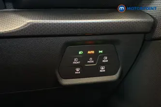 Seat Leon Se Dynamic Manual Petrol Hatchback - Stock Number (1656966) - 11th supplementary image