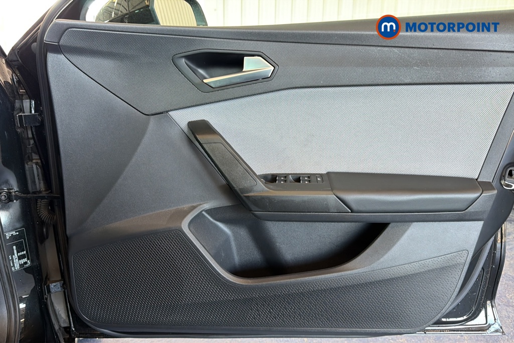 Seat Leon Se Dynamic Manual Petrol Hatchback - Stock Number (1656966) - 18th supplementary image