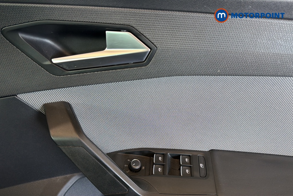 Seat Leon Se Dynamic Manual Petrol Hatchback - Stock Number (1656966) - 19th supplementary image