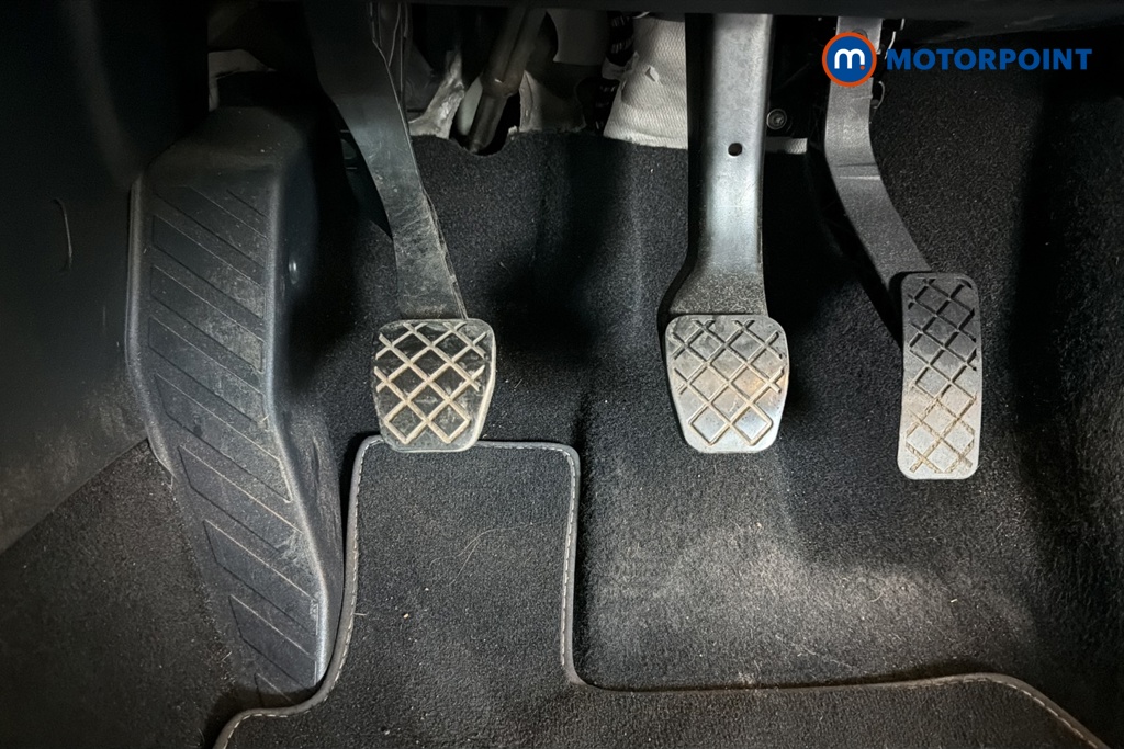 Seat Leon Se Dynamic Manual Petrol Hatchback - Stock Number (1656966) - 24th supplementary image