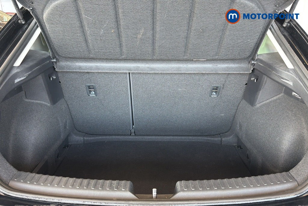 Seat Leon Se Dynamic Manual Petrol Hatchback - Stock Number (1656966) - 30th supplementary image