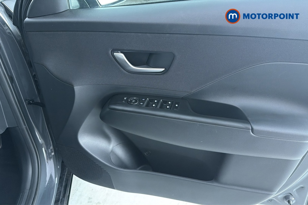 Hyundai Kona Advance Automatic Petrol-Electric Hybrid SUV - Stock Number (1657361) - 18th supplementary image