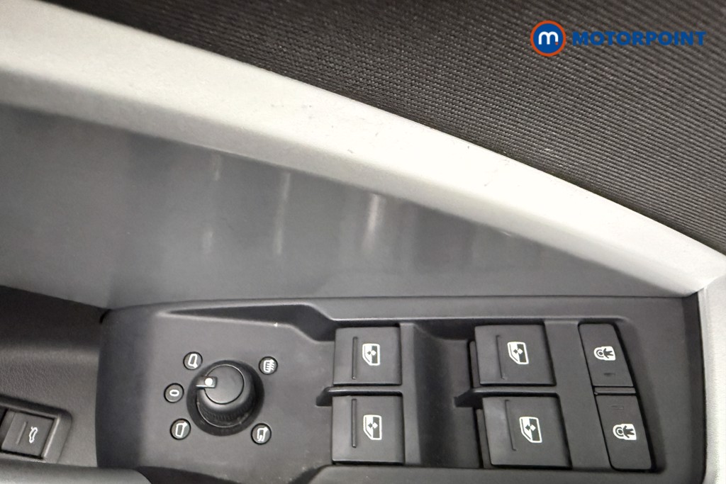 Audi Q3 Technik Manual Petrol SUV - Stock Number (1657398) - 18th supplementary image