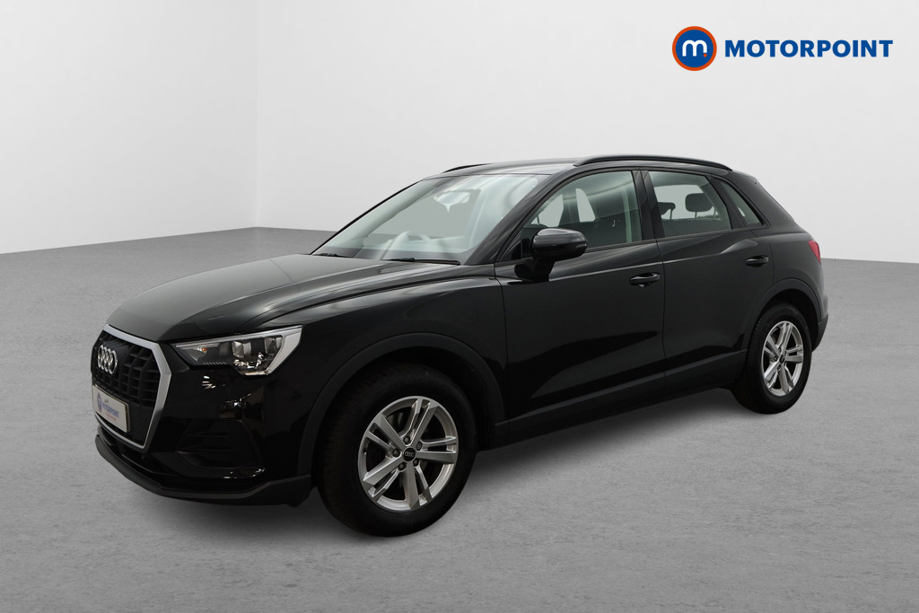 Audi Q3 Technik Manual Petrol SUV - Stock Number (1657398) - Passenger side front corner