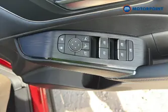 Nissan Qashqai Tekna Manual Petrol SUV - Stock Number (1657886) - 19th supplementary image