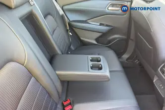 Nissan Qashqai Tekna Manual Petrol SUV - Stock Number (1657886) - 26th supplementary image